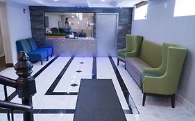 Hotel Mint Jfk Airport